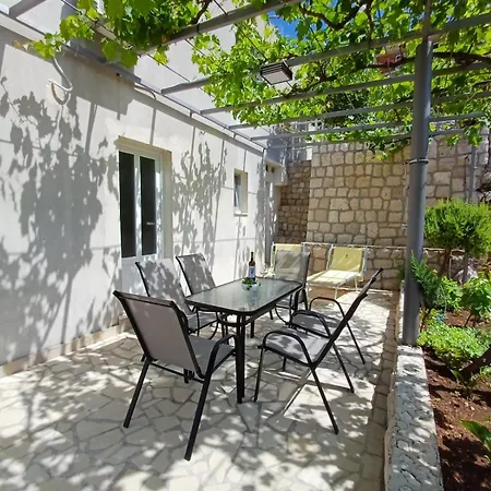 Apartment Maris